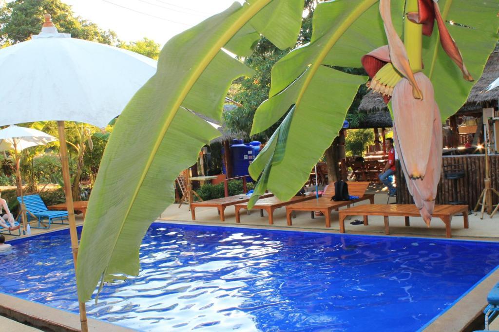 Bamboo Mountain View Phi Phi Resort Exterior photo