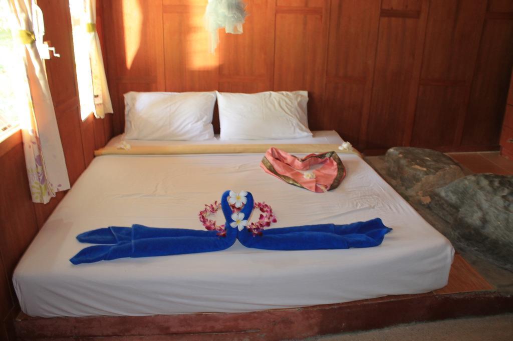 Bamboo Mountain View Phi Phi Resort Room photo