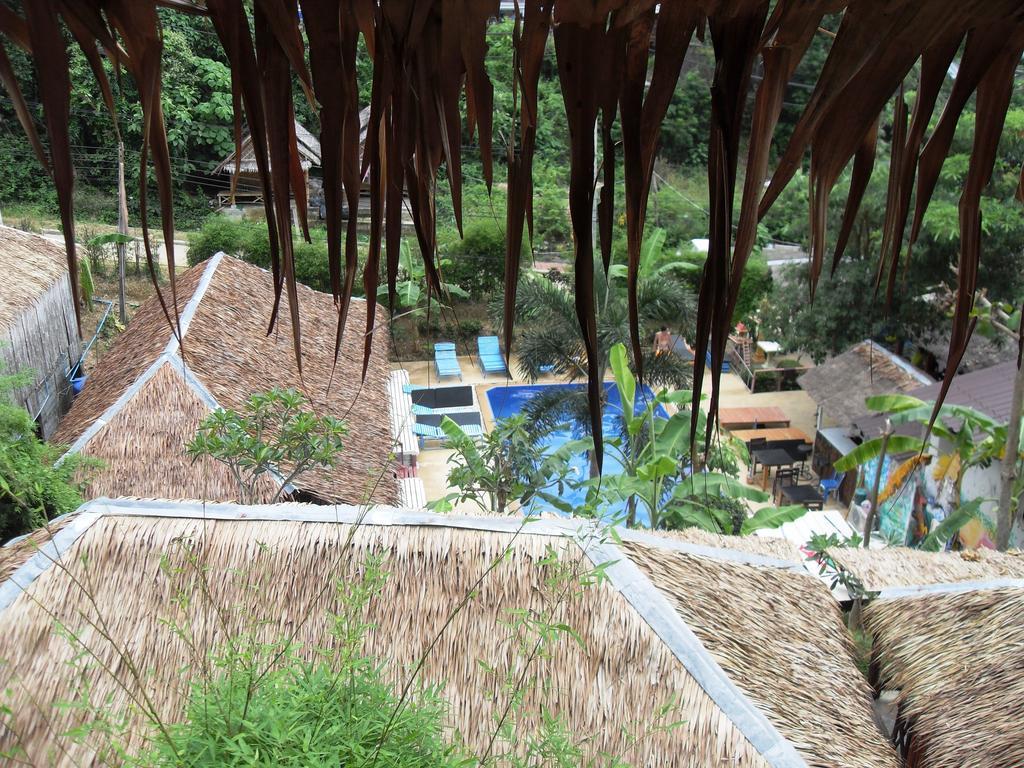 Bamboo Mountain View Phi Phi Resort Exterior photo